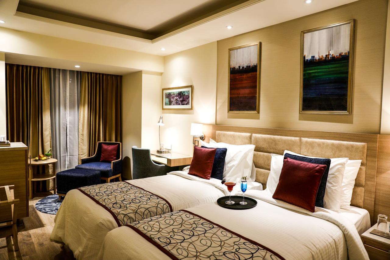 Singhania Sarovar Portico Rāipur Exteriér fotografie